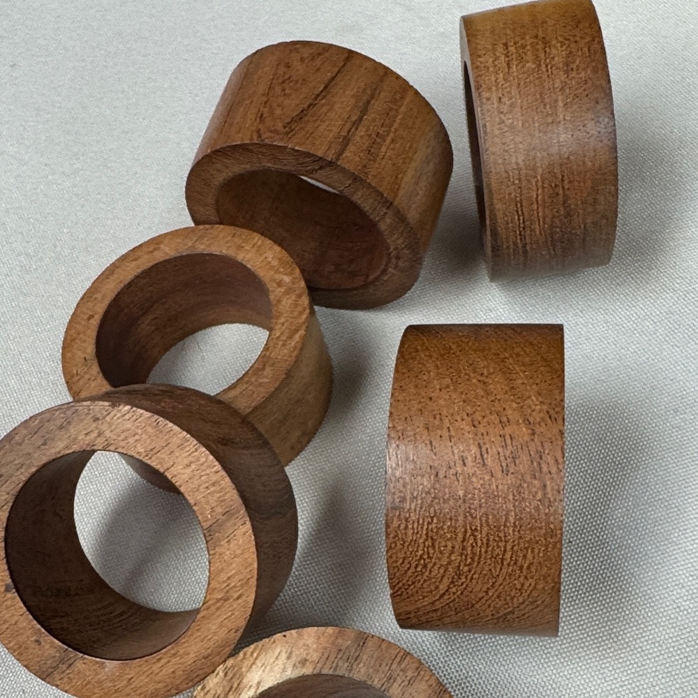 Wooden Napkin Rings Set - Warm Walnut Tone - 6 piece set all new handmade - Picture 4 of 4